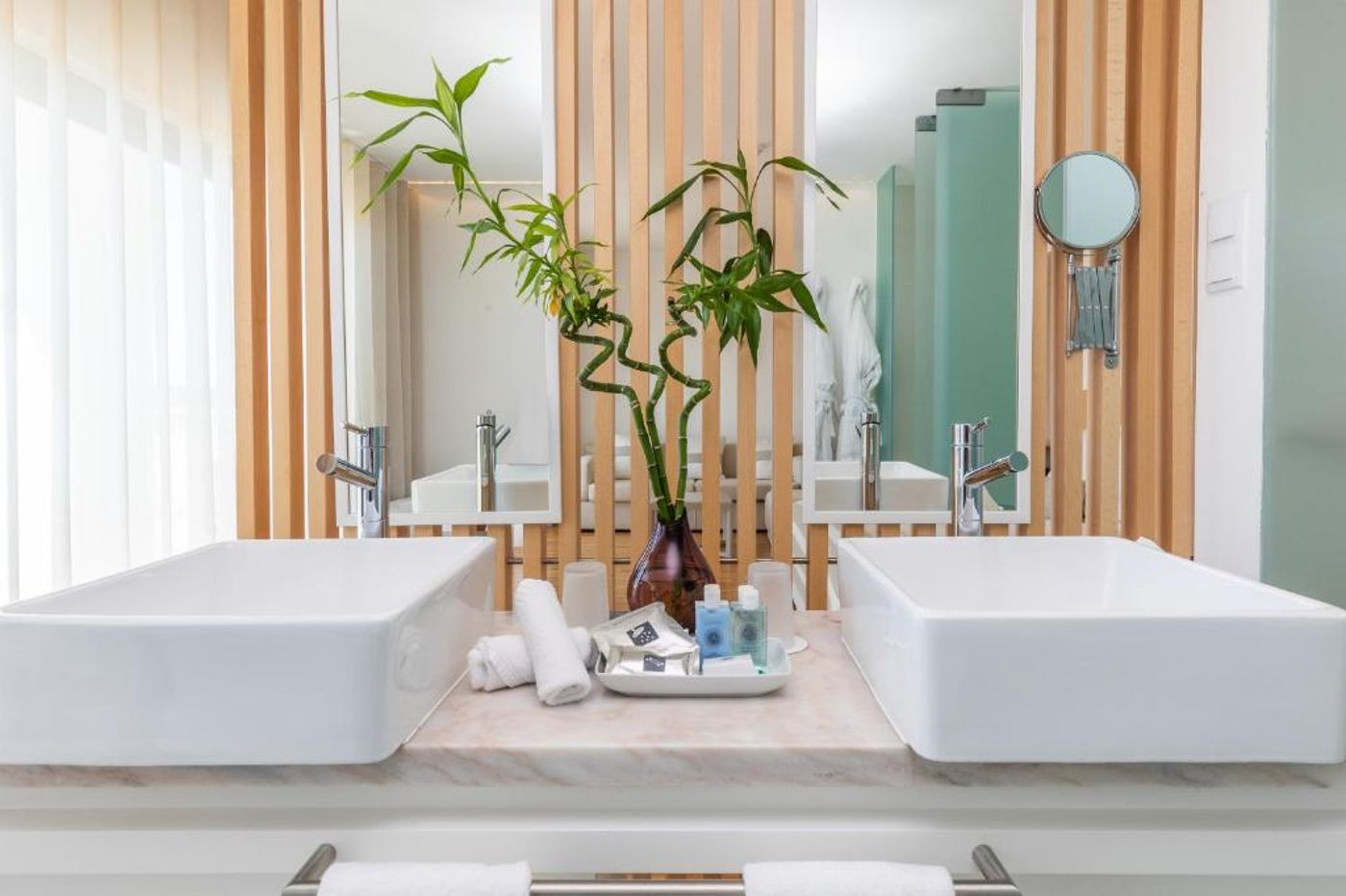 Algarve-Race-Hotel-Room-20