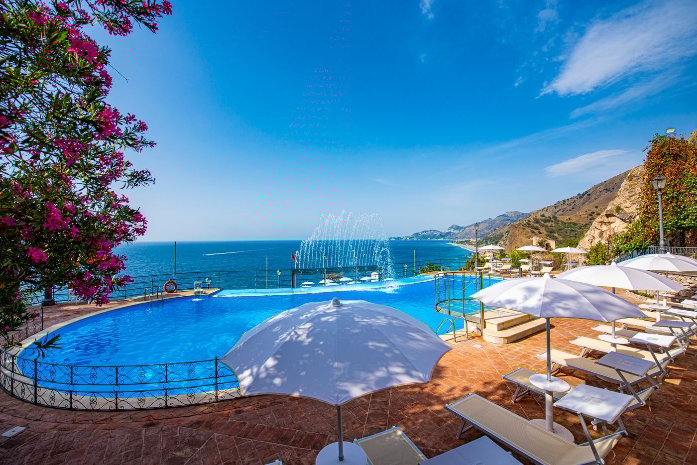Baia-Taormina-Hotel-Pool-2