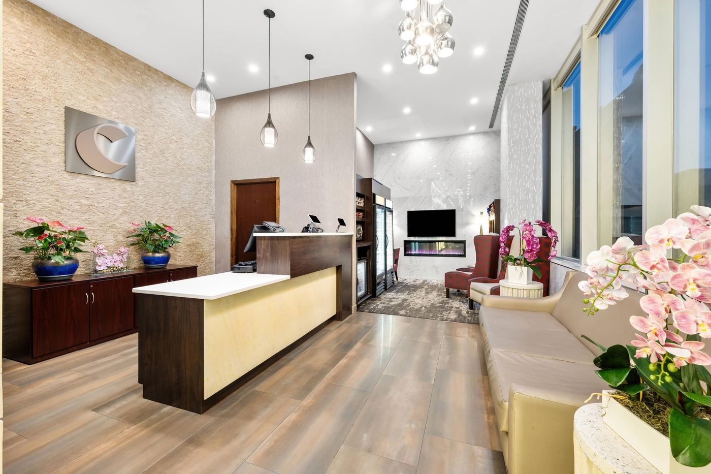 Comfort-Inn-Prospect-Park-Brooklyn-Lobby-13