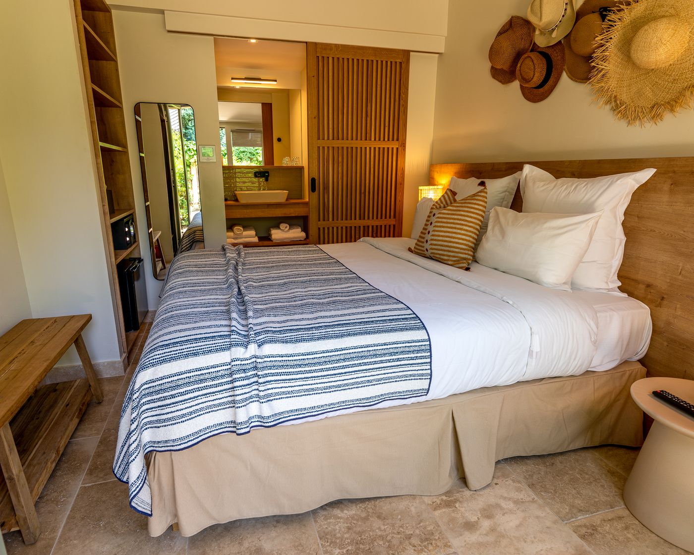 Hotel-L-Escalet-Room-44