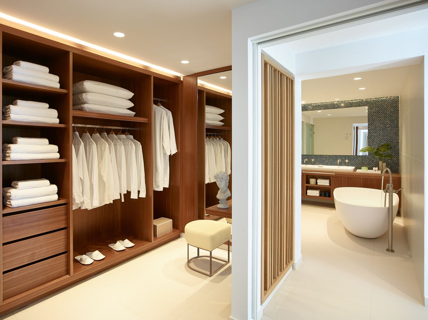 Grecotel-LUXME-White-Room-44