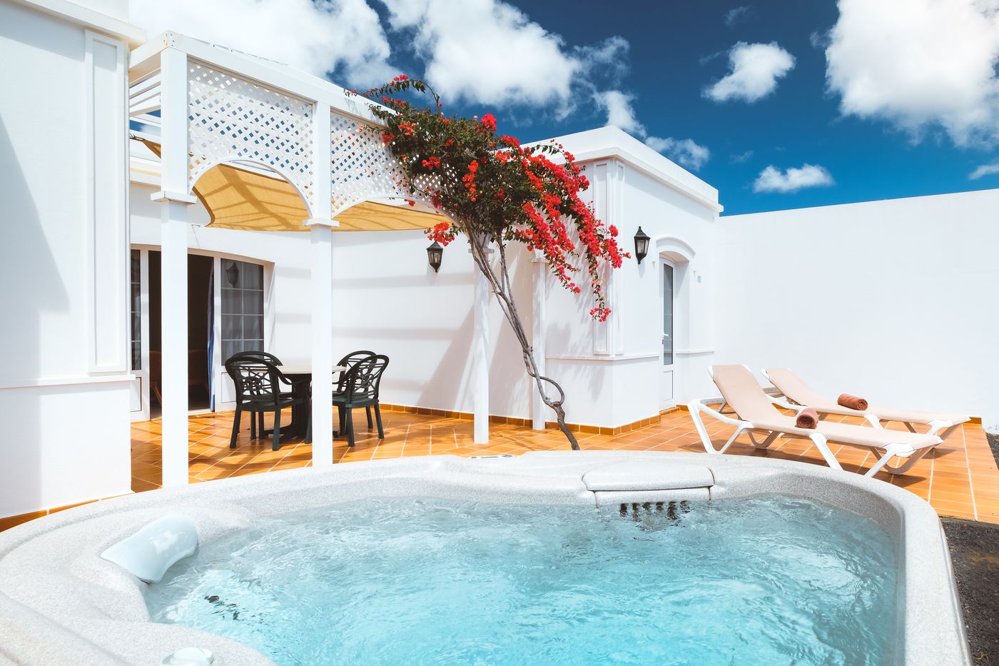 Apartamentos-LIVVO-Coloradamar-Room-14