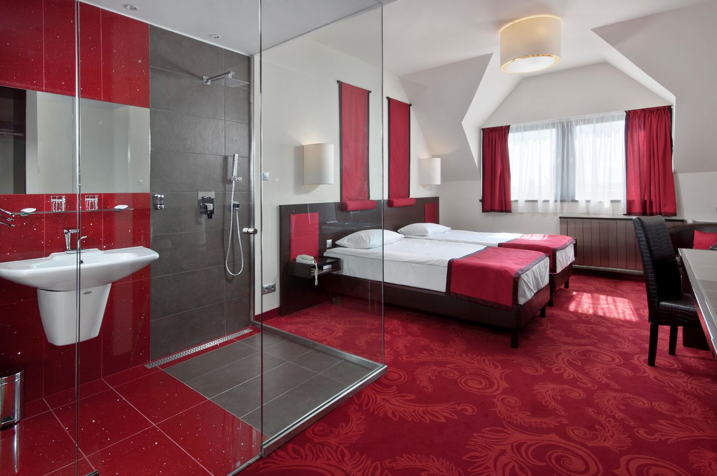 Rubin-Wellness---Conference-Hotel-Room-22