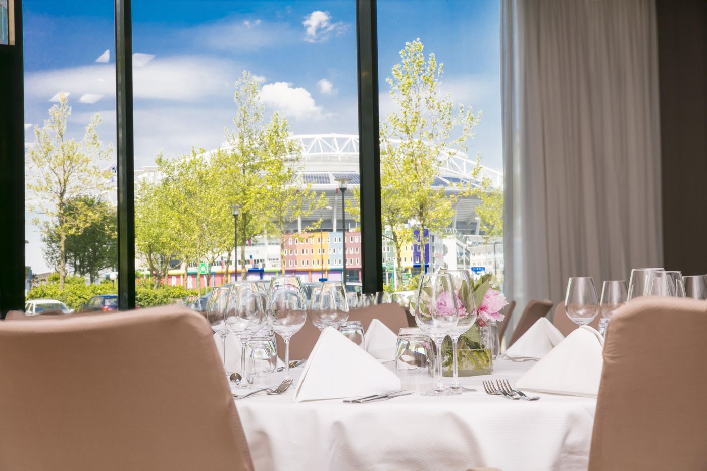 Holiday-Inn-Express-Amsterdam-Arena-Towers-Conferences-53