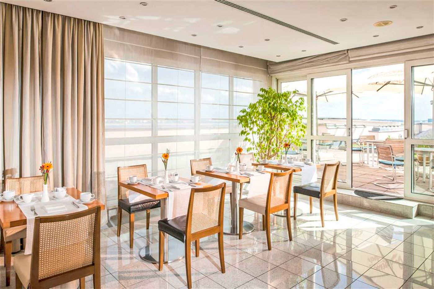 Hotel-Don-Giovanni-Prague-Sports-and-Entertainment-13