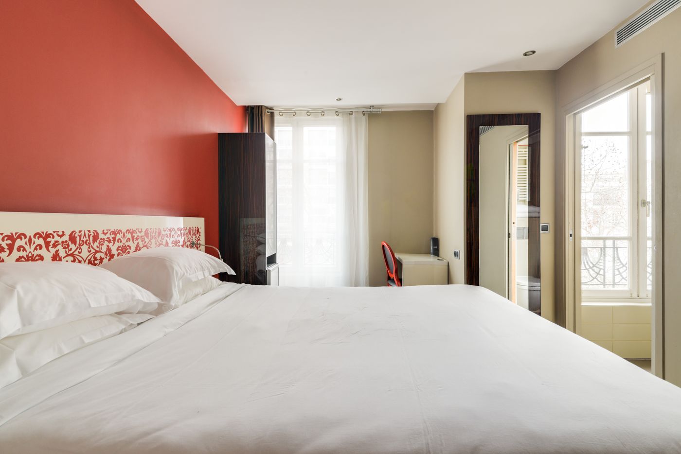 Pavillon-Nation-Room-7