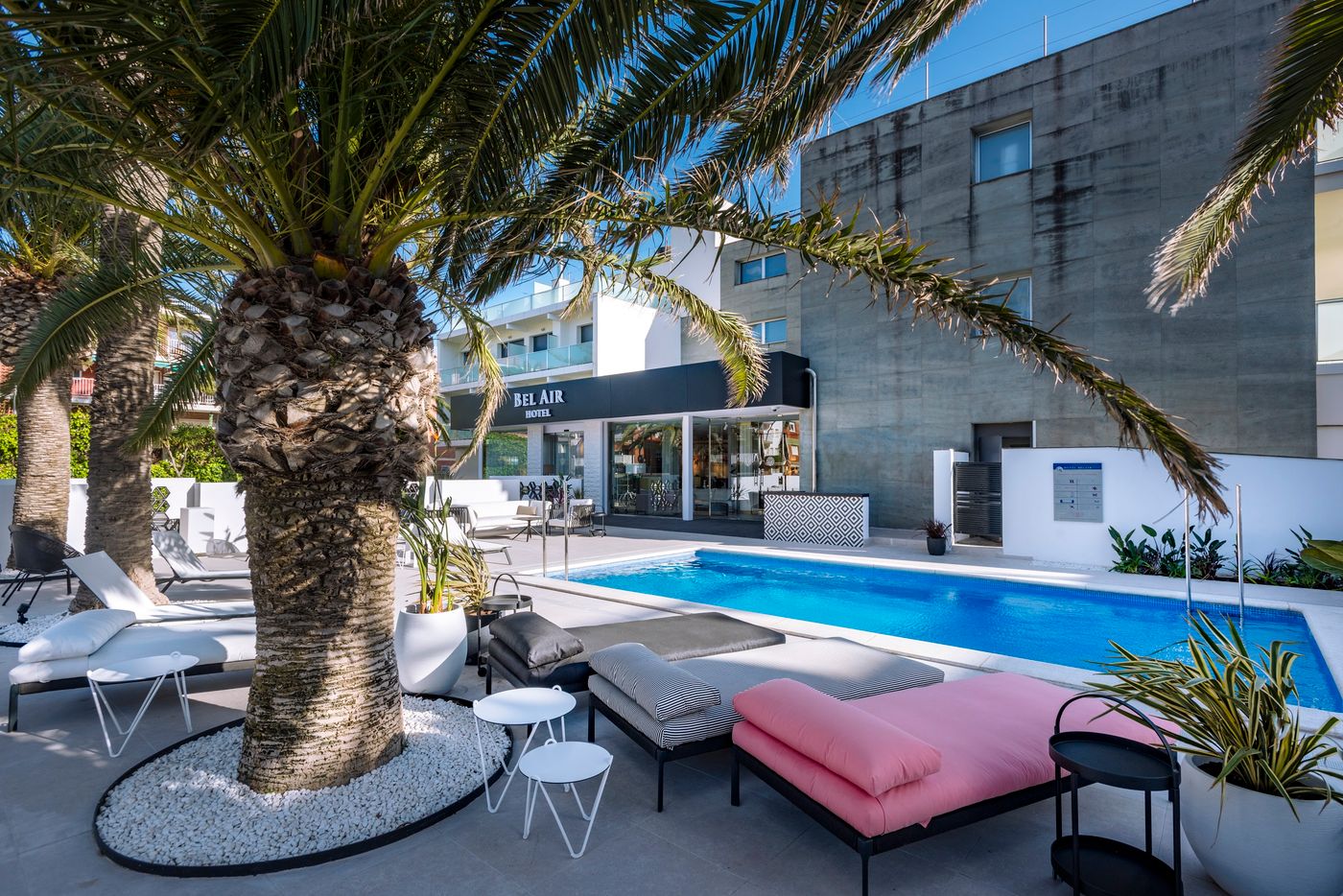 Bel-Air-Hotel-Pool-1