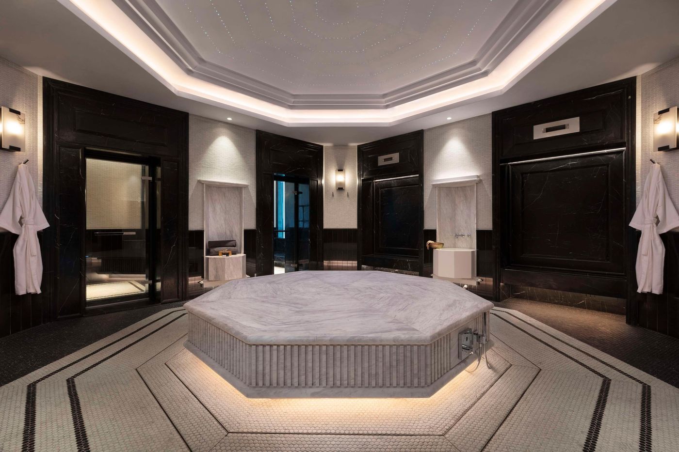 Sindhorn-Kempinski-Bangkok-Sports-and-Entertainment-61