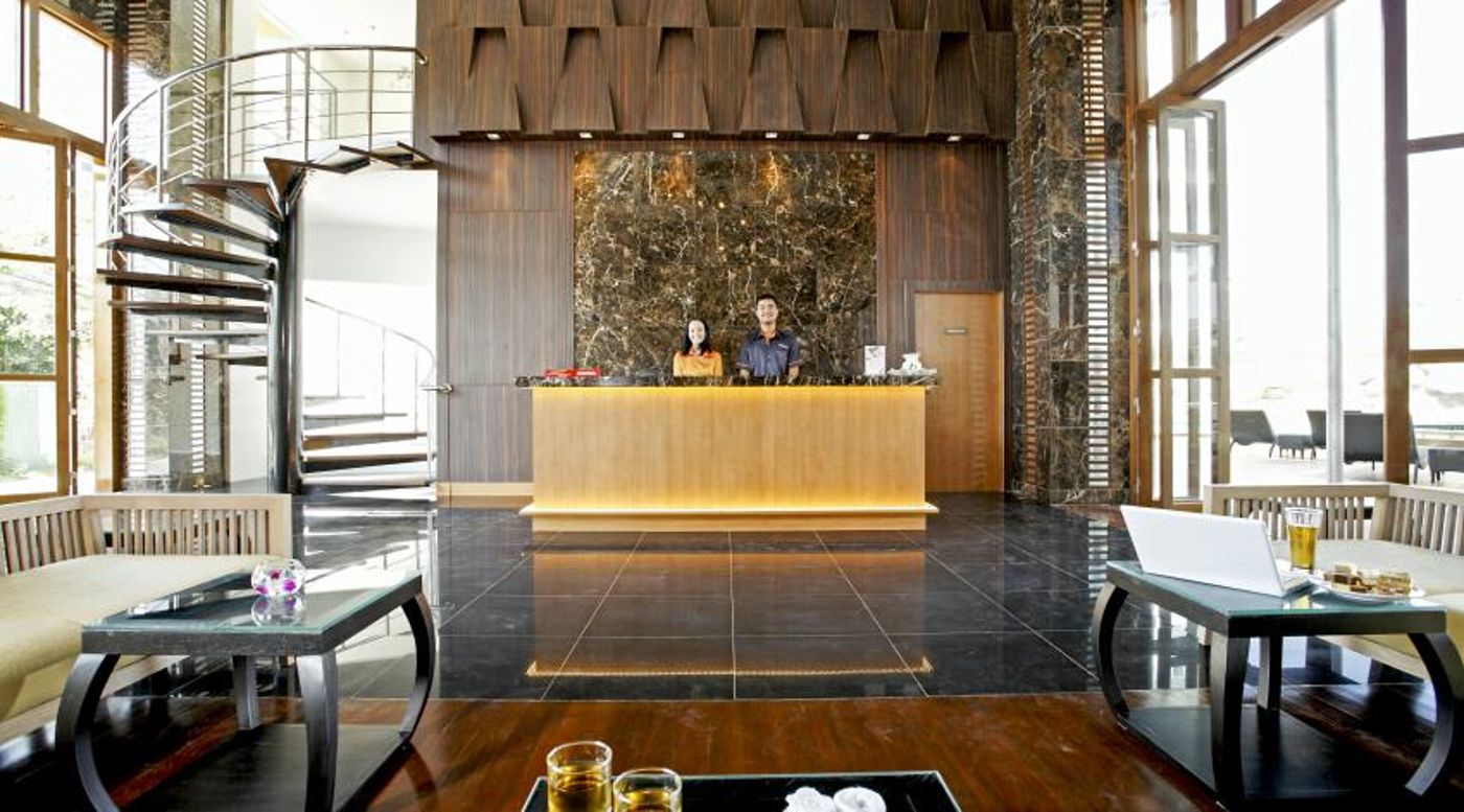 Centara Nova Hotel & Spa