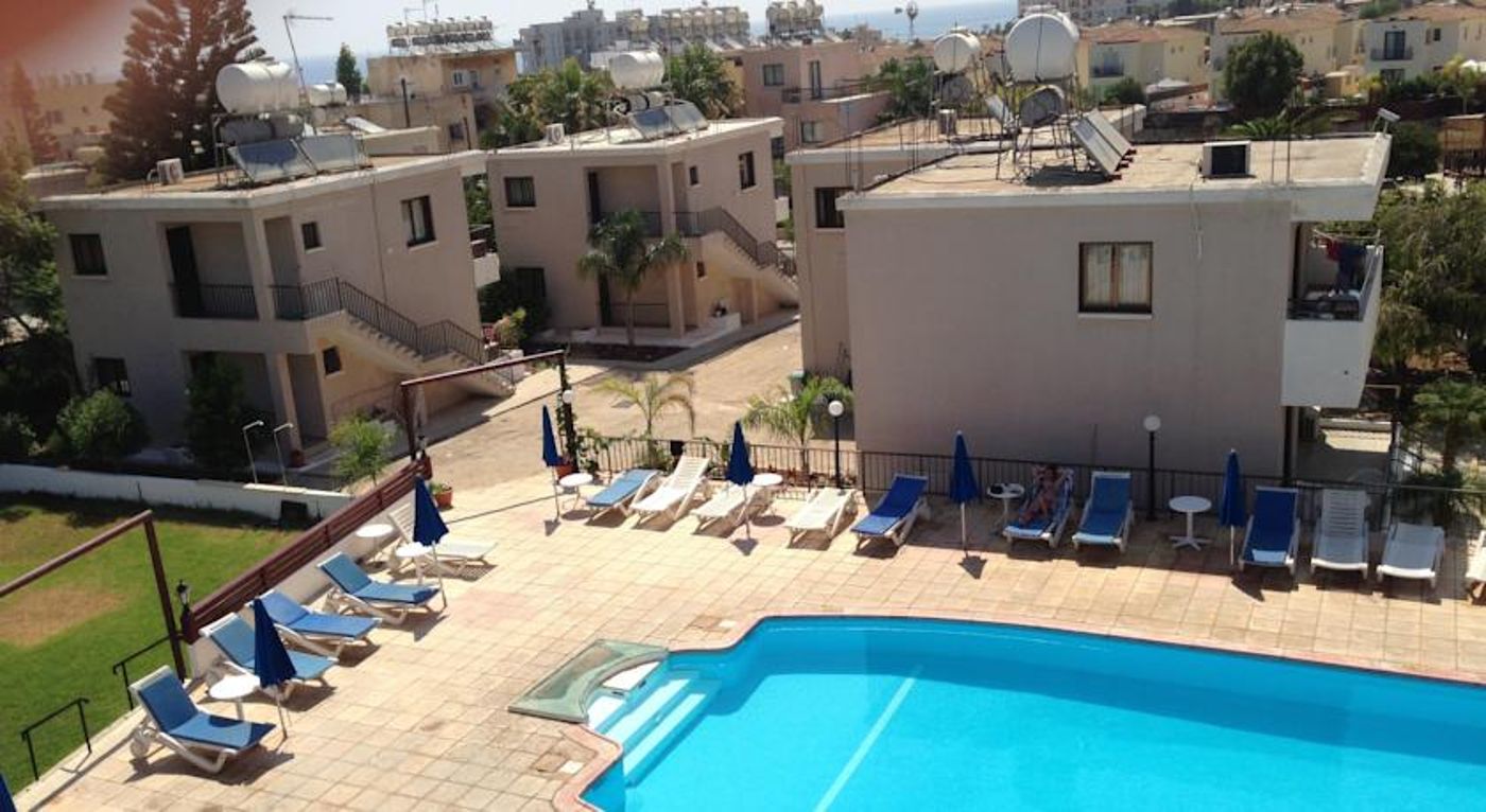 Maricosta Apartments