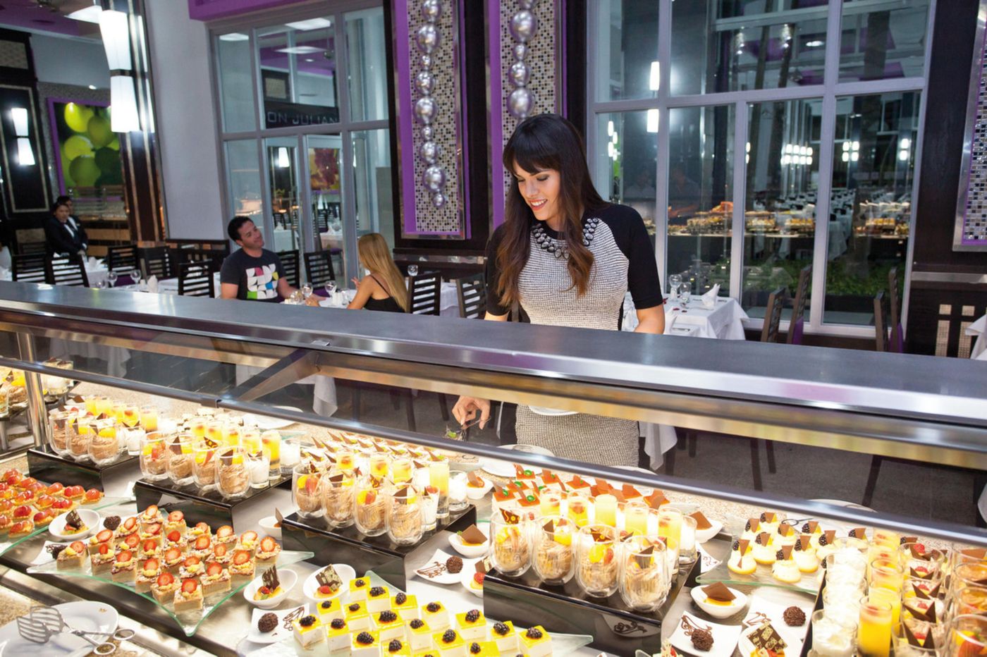 Riu-Palace-Mexico-All-Inclusive-Restaurant-42