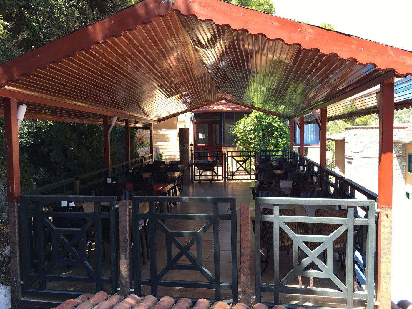 Belle-Vue-Hotel-Restaurant-6