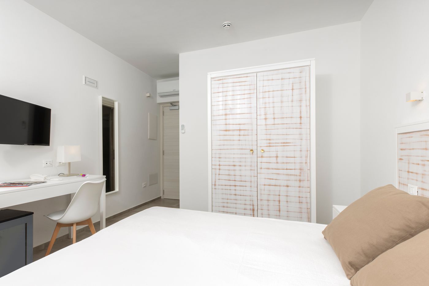 Hotel-S-arena-Beach-Room-30