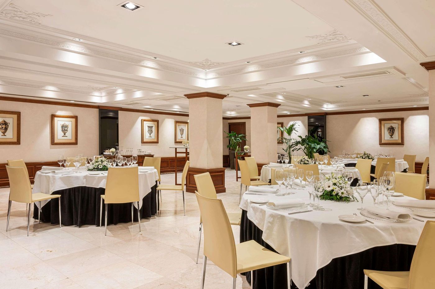 F-nix-Gran-Melia-Conferences-50