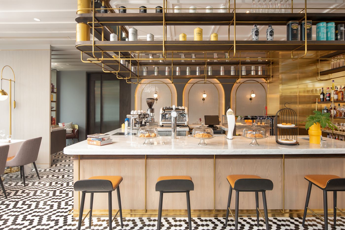 Montien Hotel Surawong