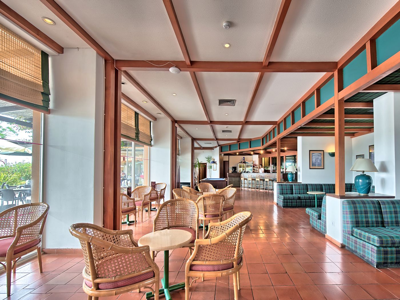 Dom-Pedro-Portobelo-Bar-20