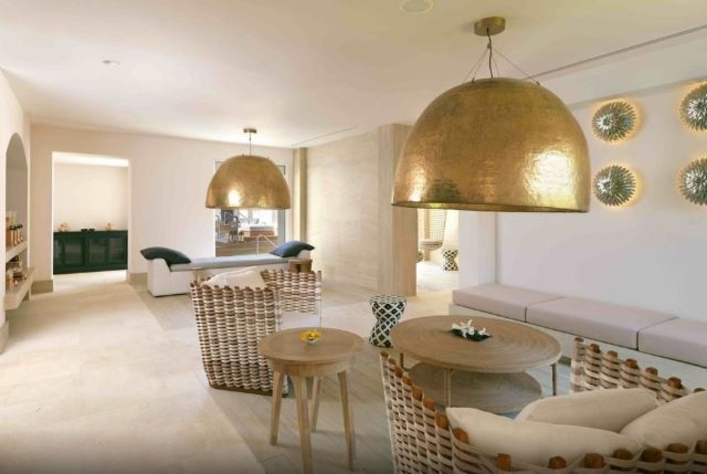 Unico-20-87-Sports-and-Entertainment-45