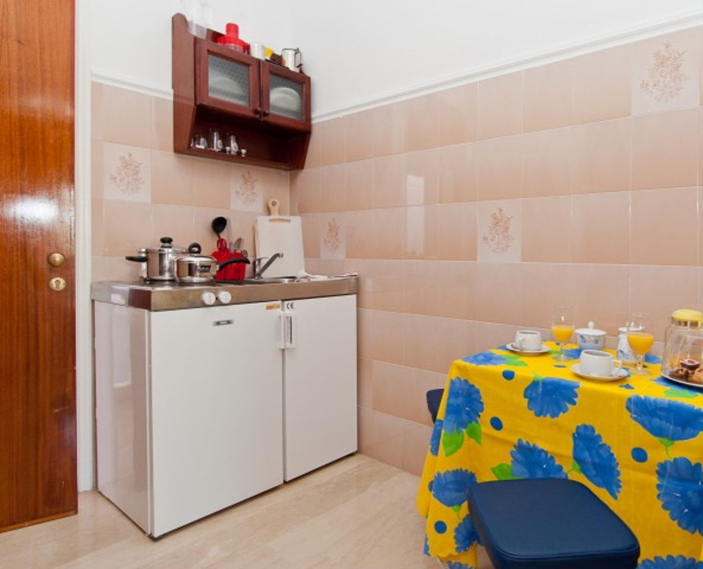 Anadiomeni Apartments