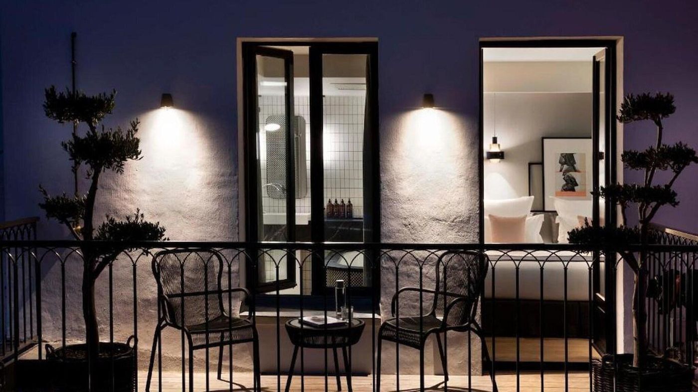 Maison-Elle-Paris-Room-10