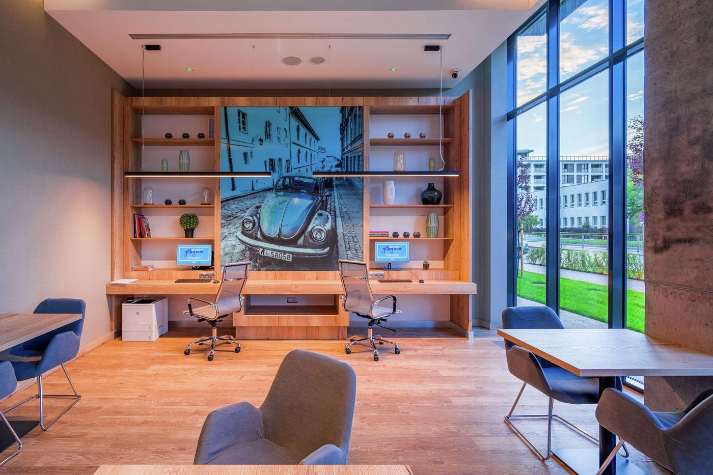 Hampton-by-Hilton-Warsaw-Mokotow-Room-15