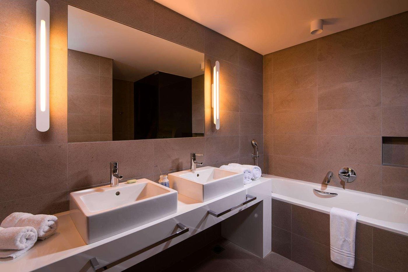 Kernos-Beach-Room-41