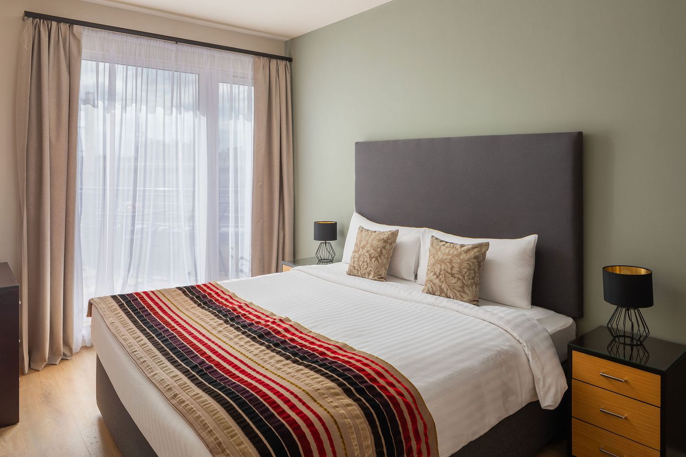 Escala-Hotel---Suites-Room-24