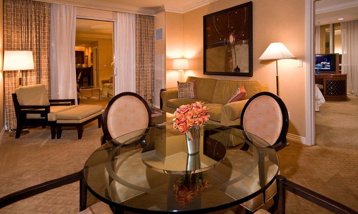 The Signature at MGM Grand Hotel