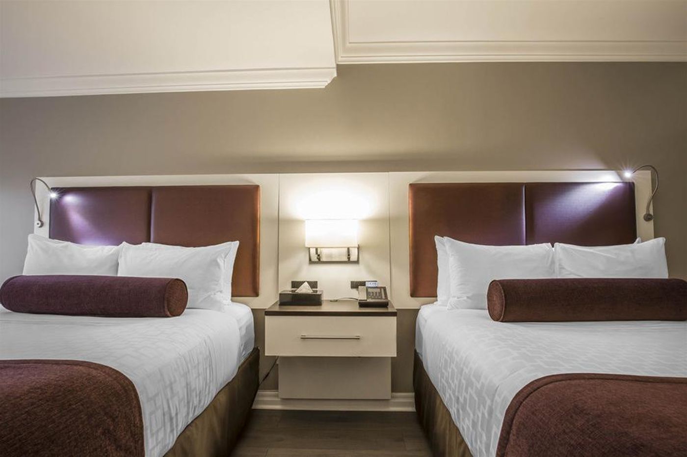 The Saint James Hotel an Ascend Hotel Collection M-Canada-Toronto-General view-10