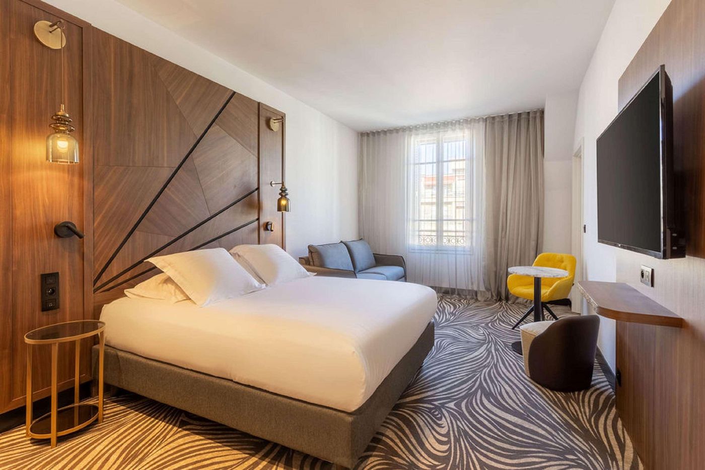 Apollinaire-Nice-Room-7