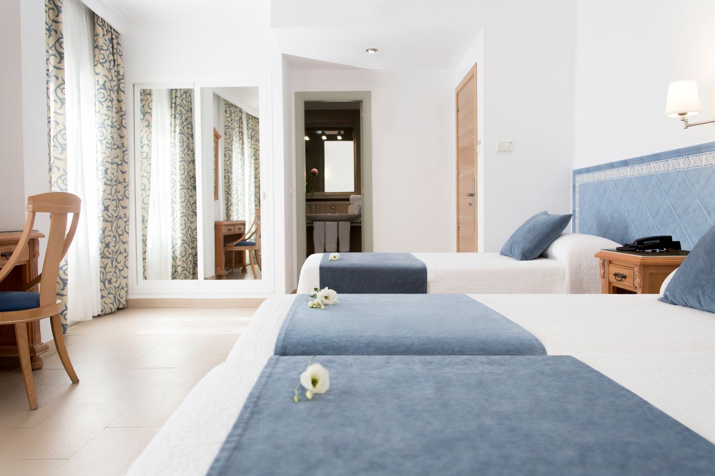 Plaza-Cavana-Room-39