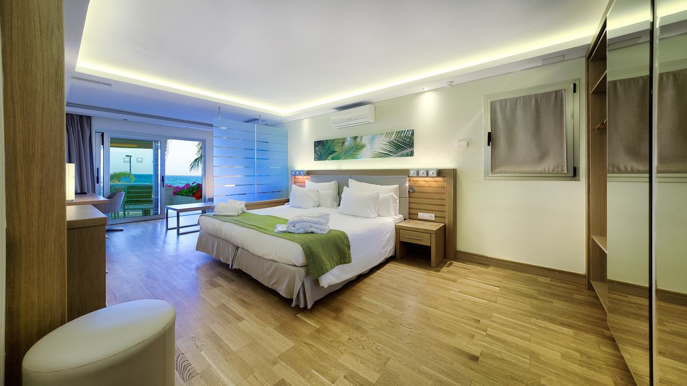 Costa-Canaria-Room-12