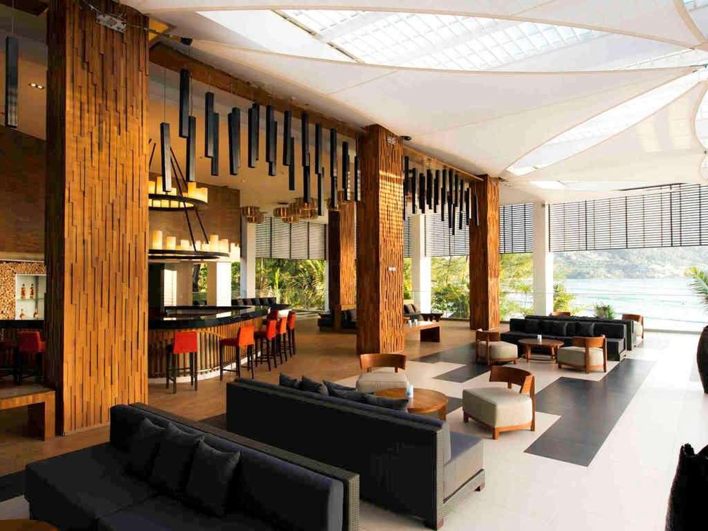 Novotel-Phuket-Kamala-Bar-59