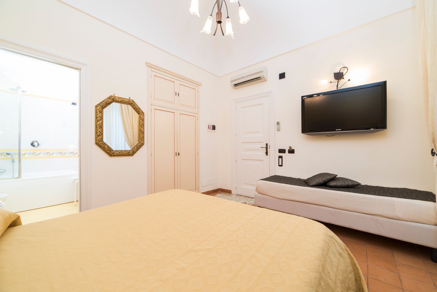 Hotel-Villa-Annalara-Room-28
