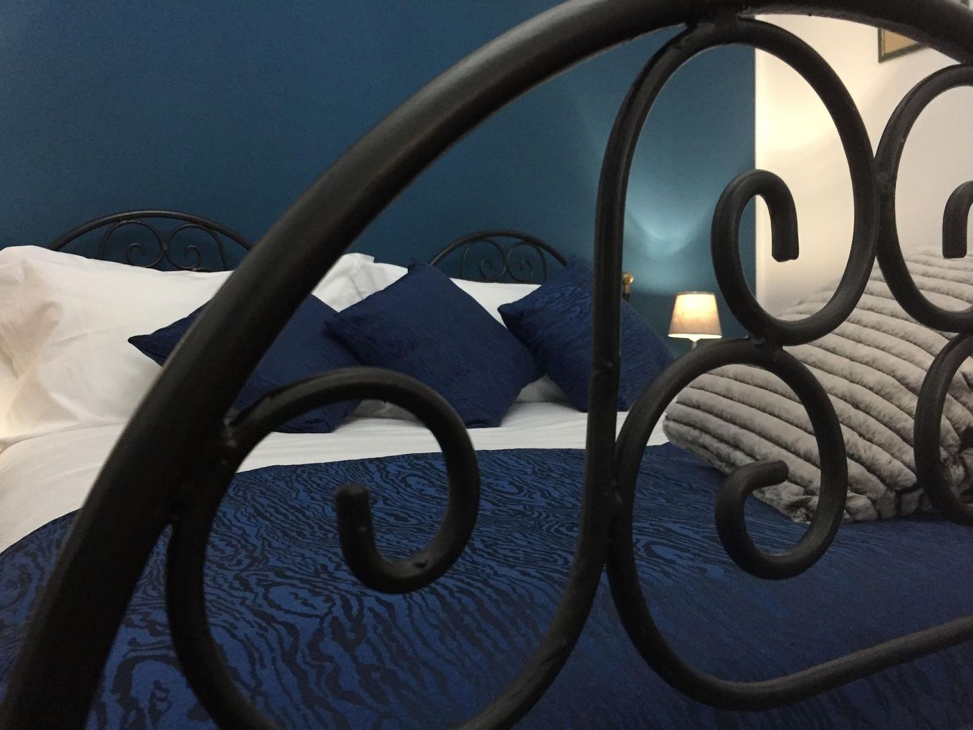 City-View-Pescara-Room-30