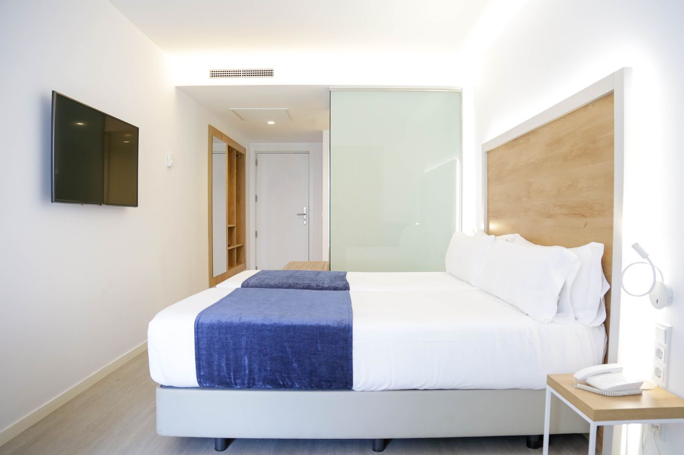 20.10.25 Eurostars Puerto de Ibiza