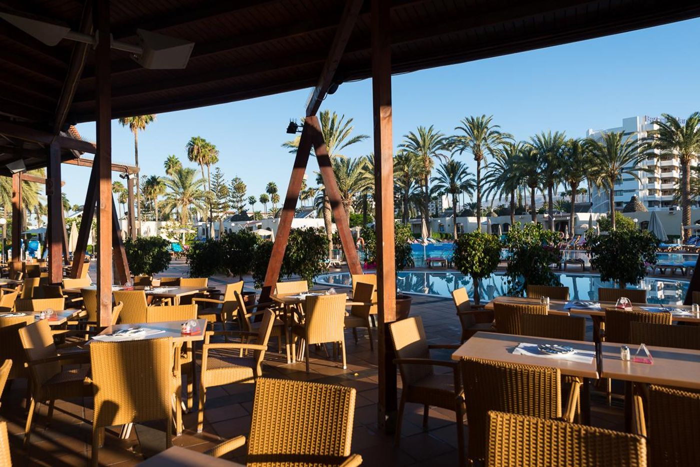 HD-Parque-Cristobal-Gran-Canaria-Bar-13