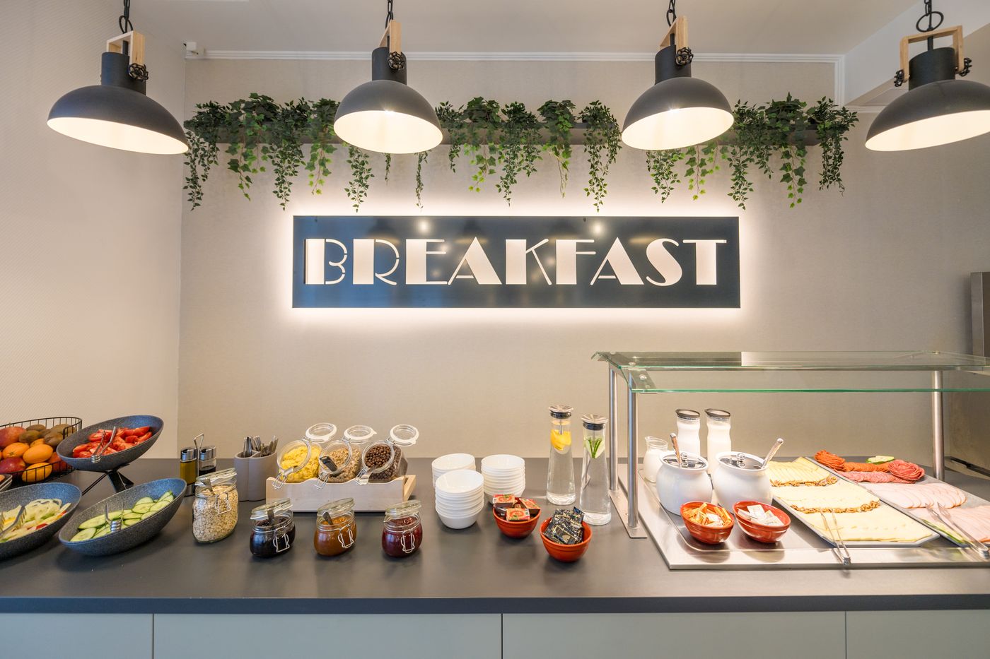 Baross-City-Hotel---Budapest-Restaurant-36