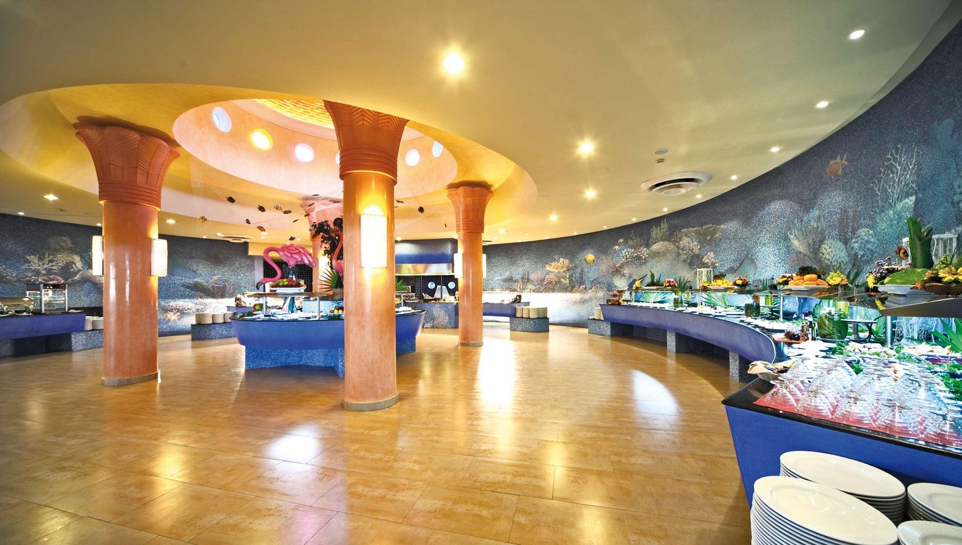 Barcelo-Maya-Palace-Restaurant-46