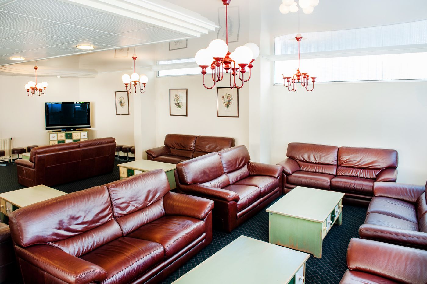 Christ Roi-France-lourdes-Lobby-6