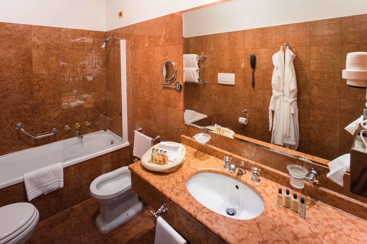 NH-Venezia-Santa-Lucia-Room-46