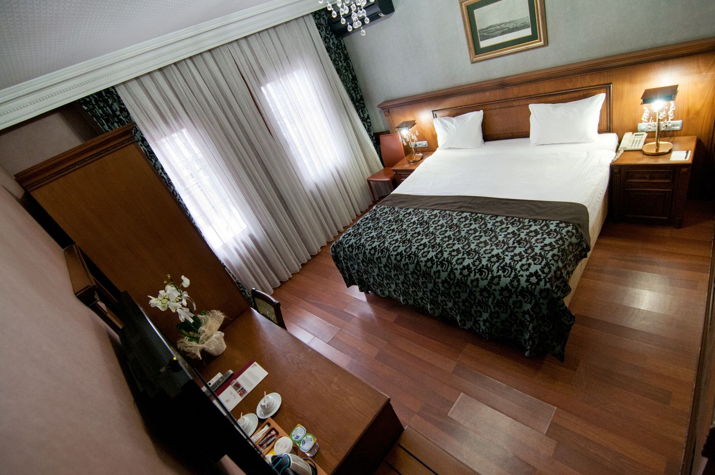 Ferman-Hotel-Room-36