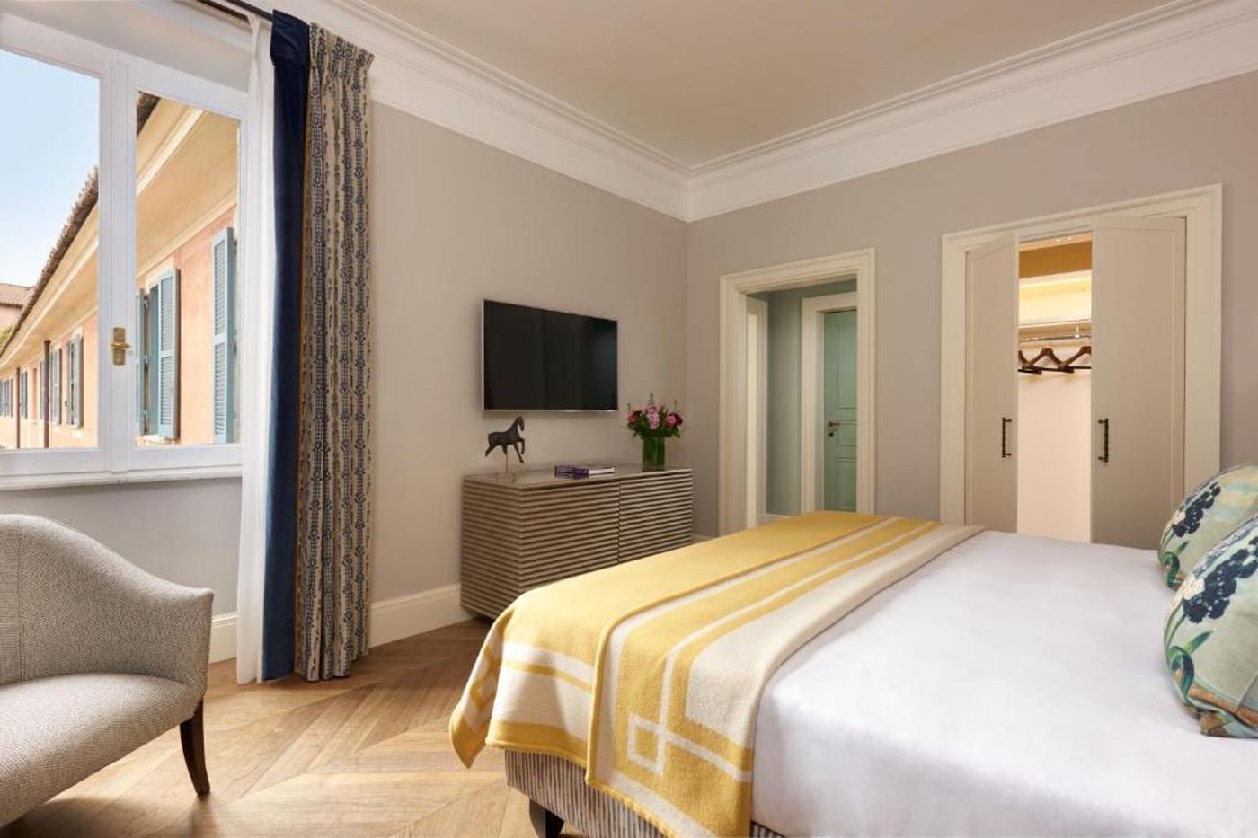 Hotel-De-Russie-Room-22