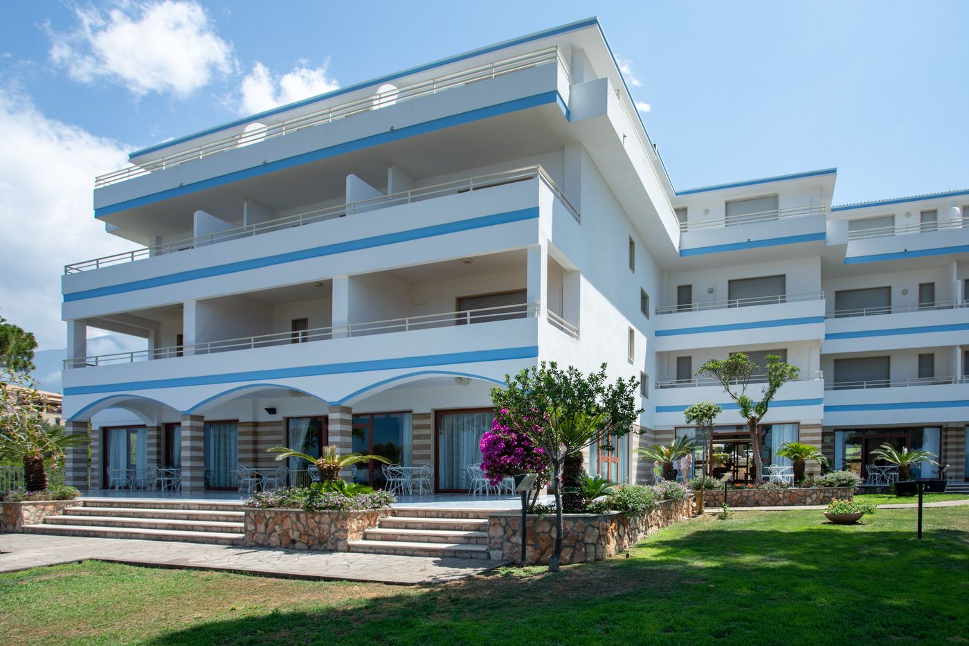 Hotel La Castellana-Italy-BELVEDERE MARITTIMO-General view-1