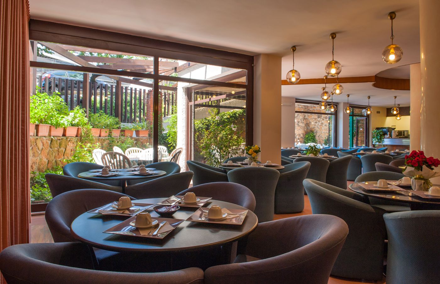 La-Pergola-Restaurant-3