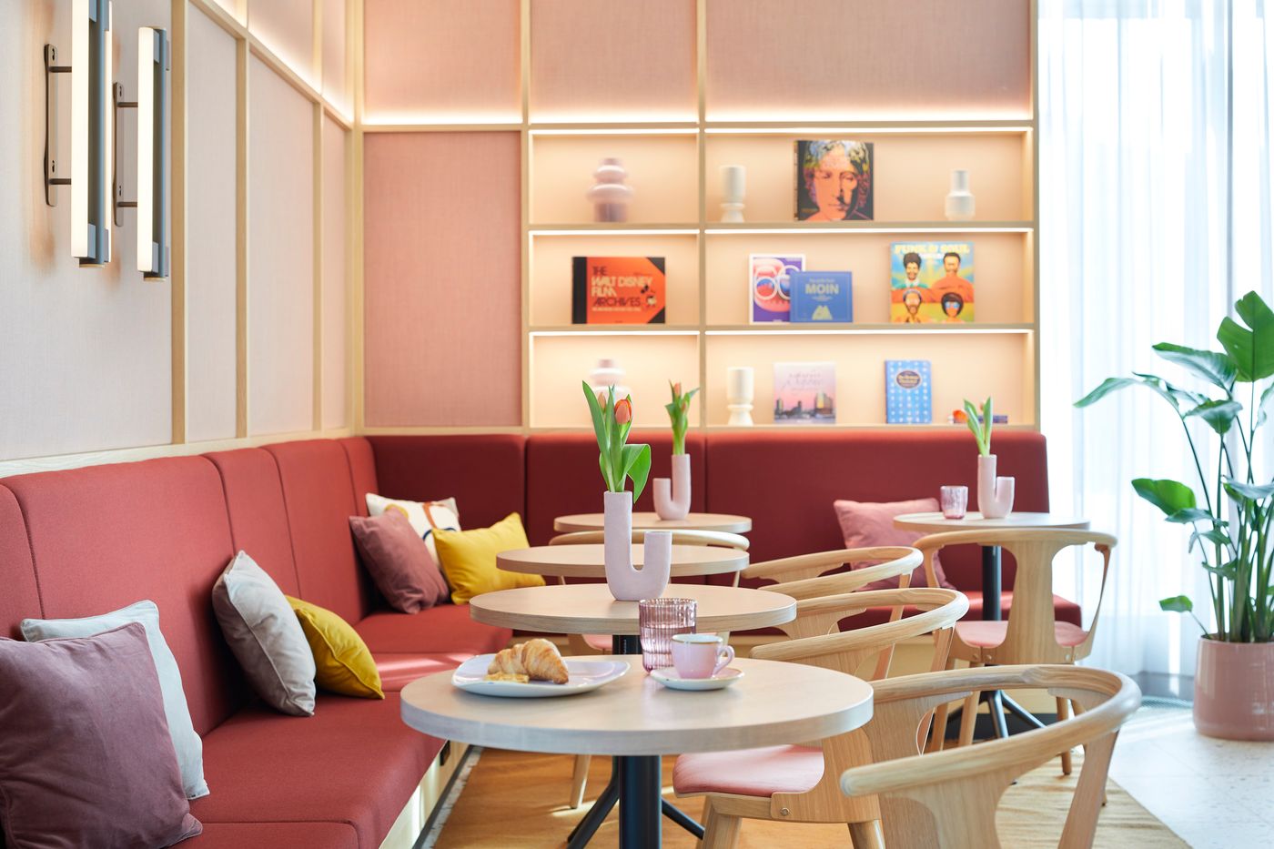 Novotel Hamburg Central Station - Germany - HAMBURG - Lobby - 6