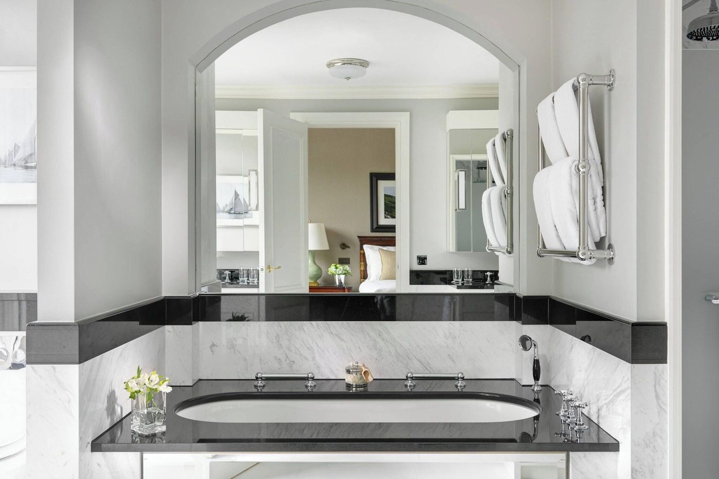 The-Shelbourne--Autograph-Collection-Room-57