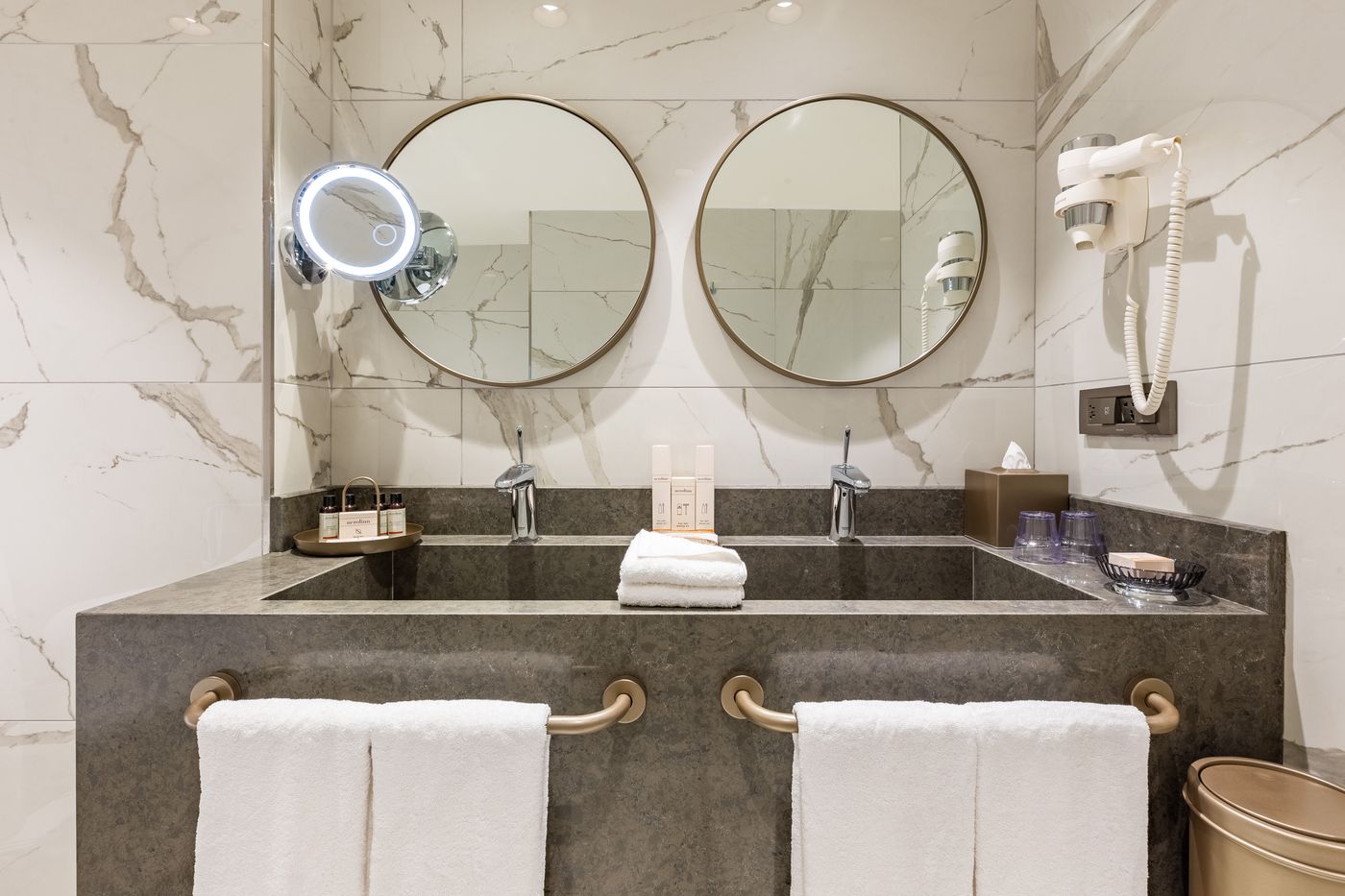 Stayso-The-House-Hotel-Room-68