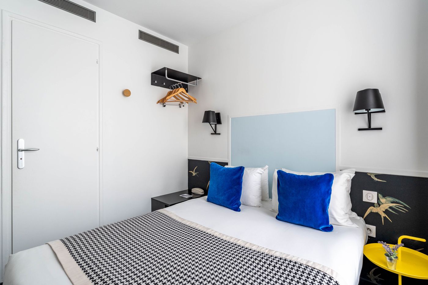 George-Astotel-Room-11