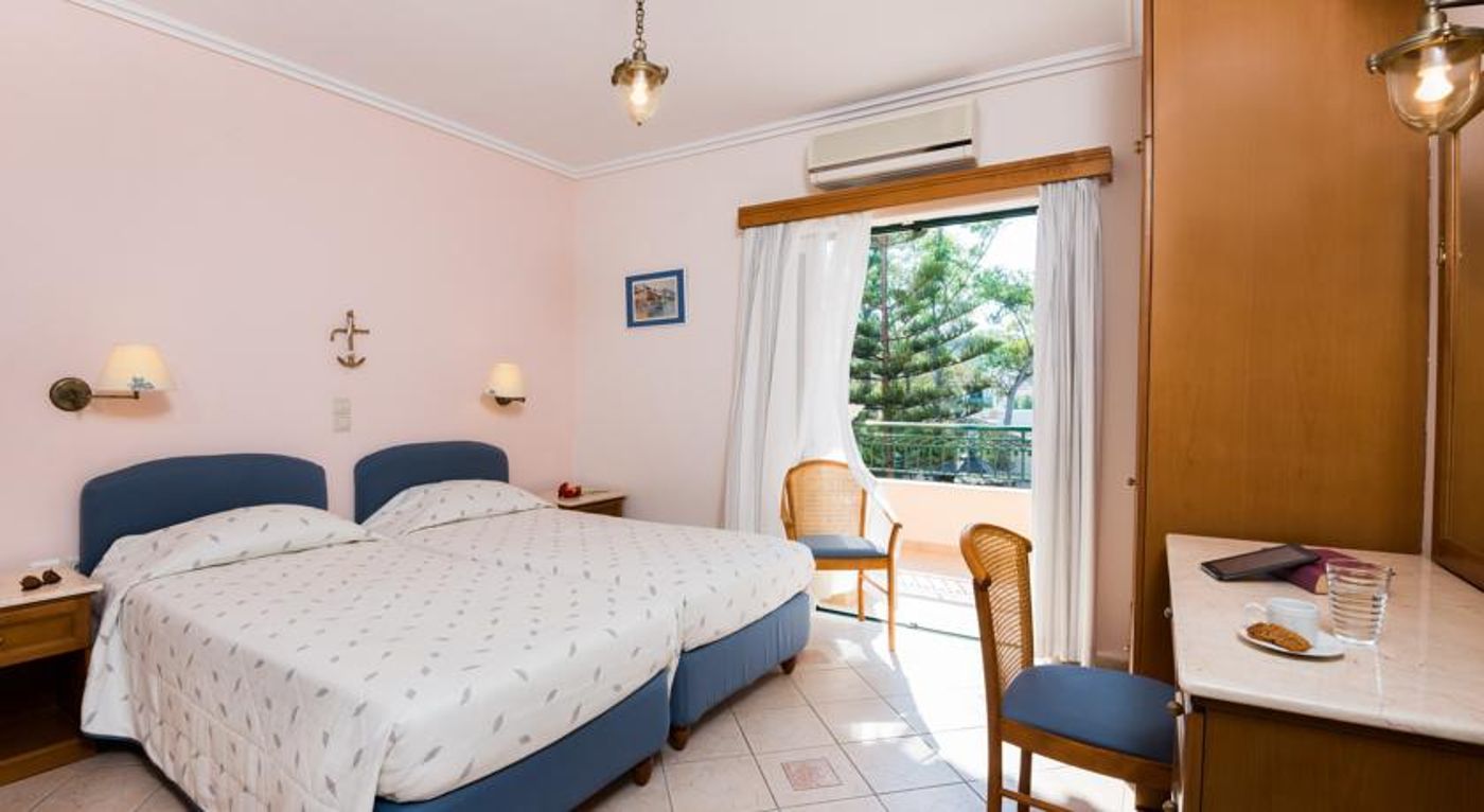 Andreolas Luxury Suites