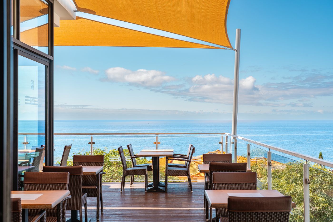 Muthu-Raga-Madeira-Hotel-Restaurant-9